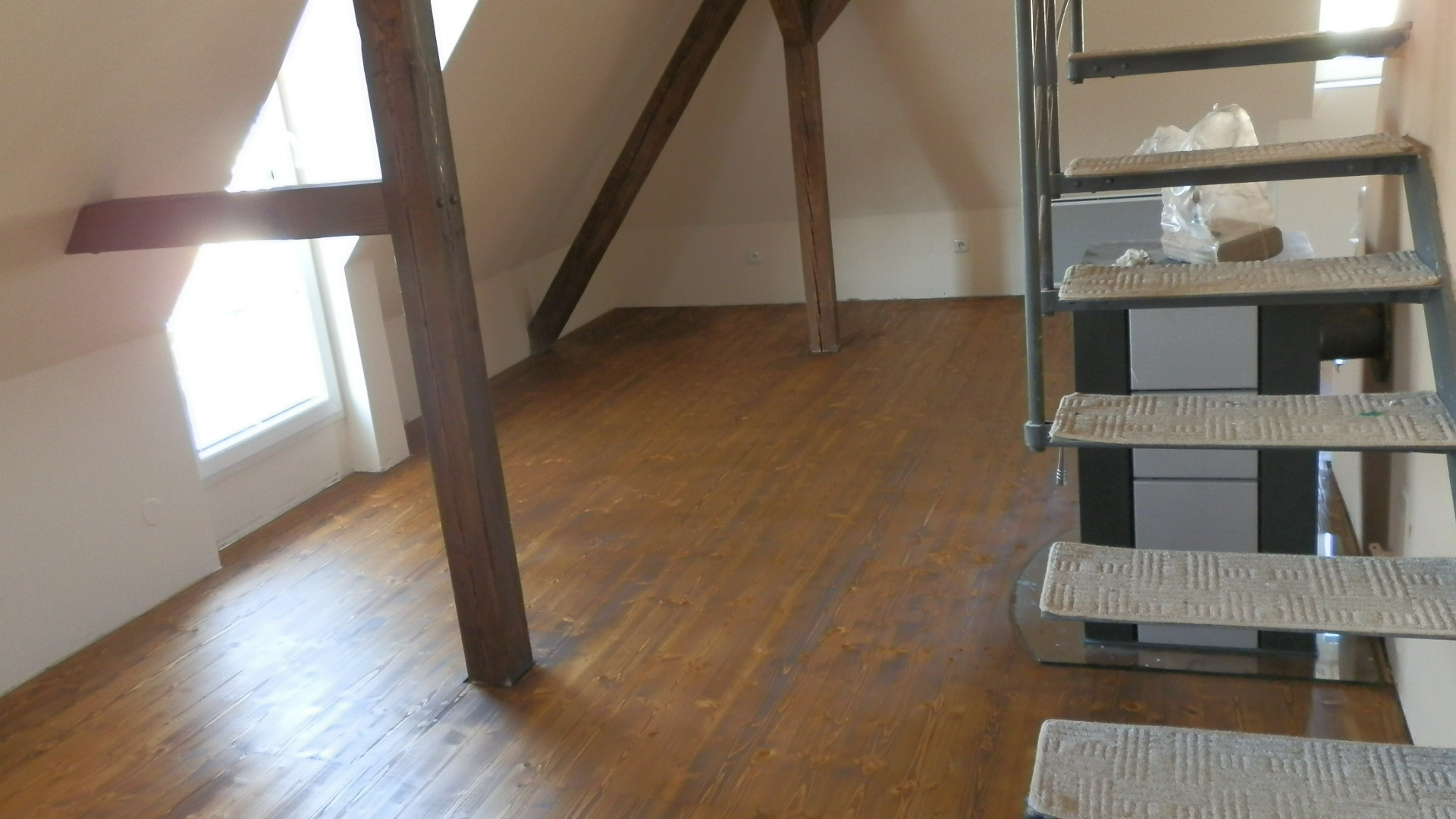 Renovace smrkové podlahy - fotografie 8
