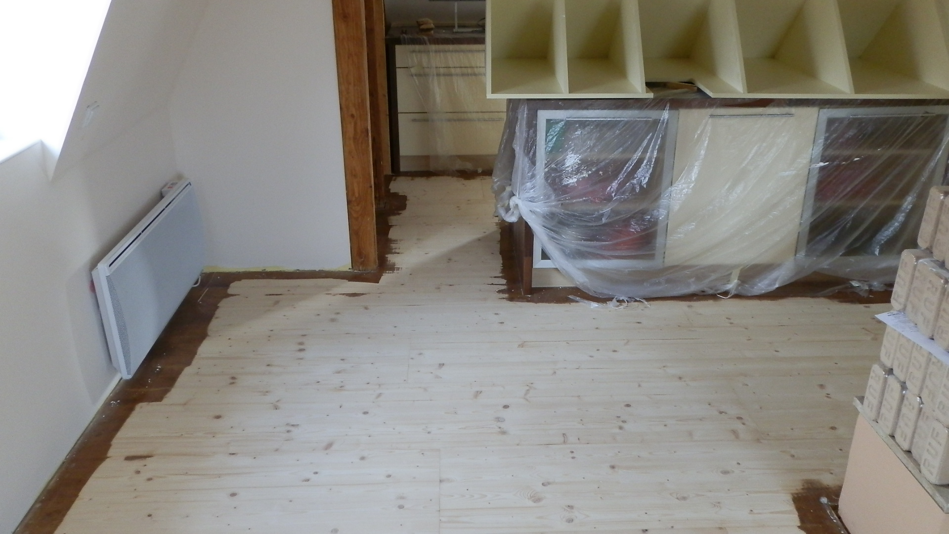 Renovace smrkové podlahy - fotografie 12